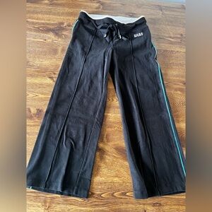 Y2K Bebe Sport Black Track Capri pants size XS